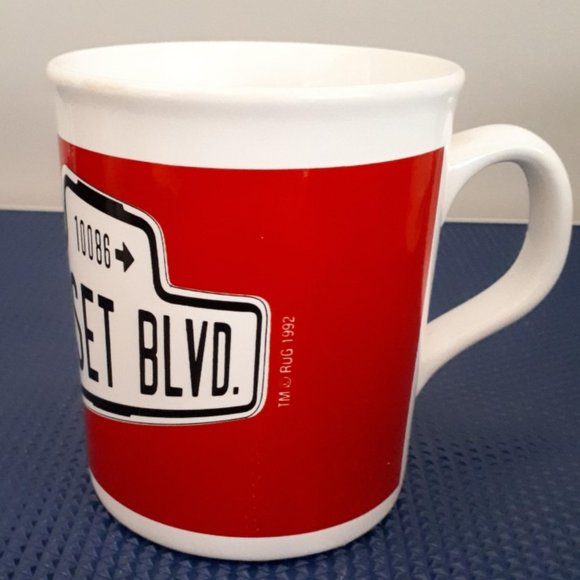 **SOLD ** (B) Broadway Lover Mugs - Set of 5 - Picture 3 of 11